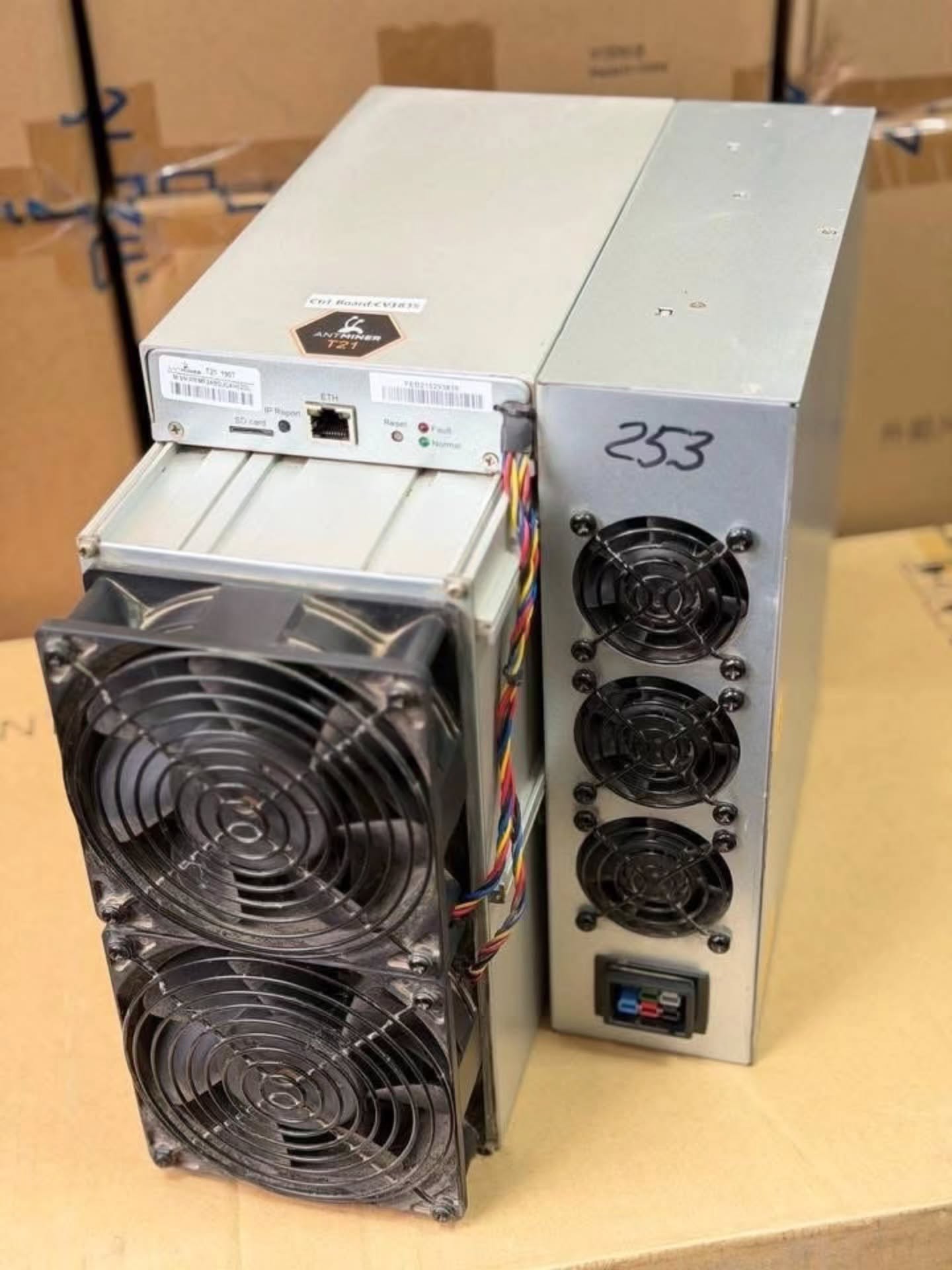 Bitmain Antminer T21 190 TH/s Bitcoin Miner Bitmain ASIC bitcoin miner
