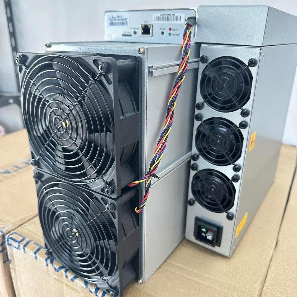 Bitmain Used Bitmain Antminer KS5 20 TH/s Kaspa Miner ASIC miner Used Bitmain Antminer KS5 20 TH/s Kaspa Miner 20 TH/s kHeavyHash ASIC miner at 3150W — Bitmain Used unit for sale at Bitcoin Mining Depot