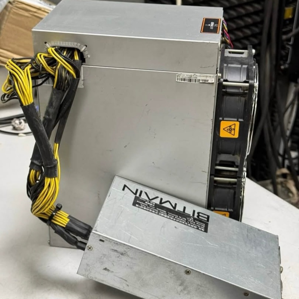 Bitmain Used Bitmain Antminer Z15 420 KSol/s Zcash Miner – Tested ASIC miner Used Bitmain Antminer Z15 420 KSol/s Zcash Miner – Tested 420 KSol/s Equihash ASIC miner at 1510W — Bitmain Used unit for sale at Bitcoin Mining Depot